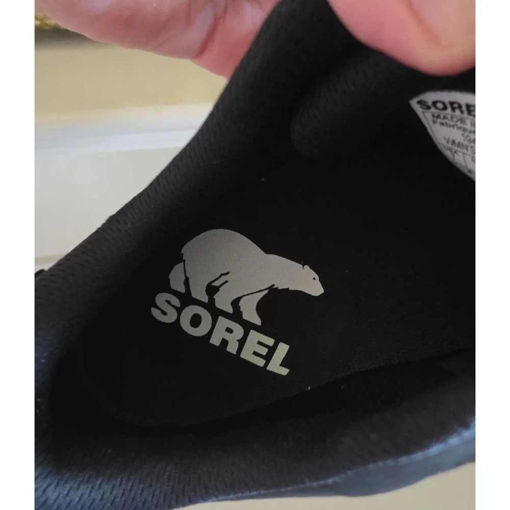 Sorel Women's Kinetic Rnegd Strap Shoes Sneakers in Black White Size 7